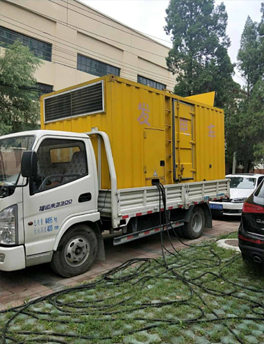 饶河发电车出租-柴油发电机组排烟系统设计要求及其考虑因素