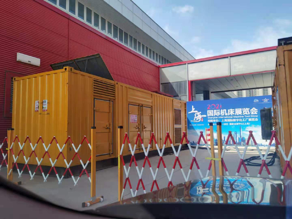 饶河发电车出租-发电机无电压或电压太低怎么办？